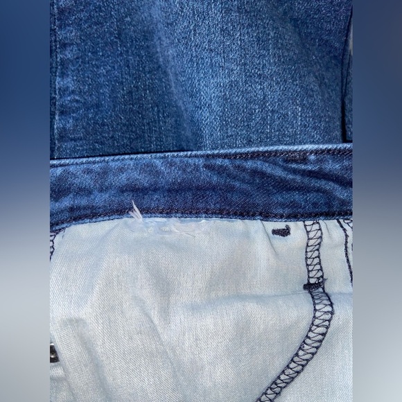 Women’s GUESS high waisted stretchy skinny Jeans size 27 - Picture 8 of 14